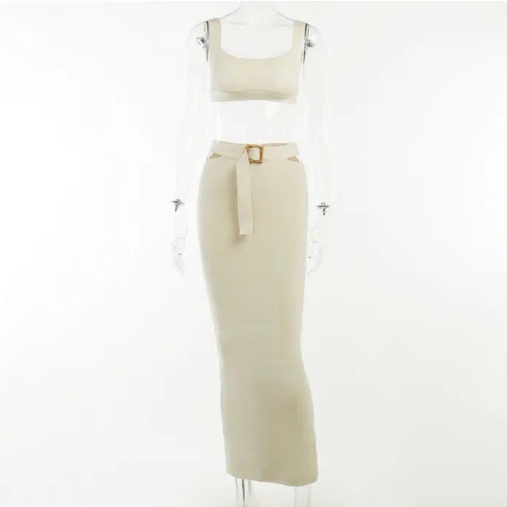 APRICOT 2pc DRESS - Picture 3 of 5